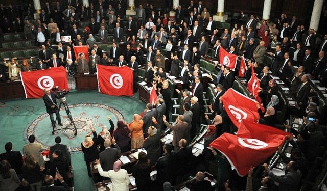 المجلس التأسيسي التونسي يصادق بأغلبية ساحقة على الدستور