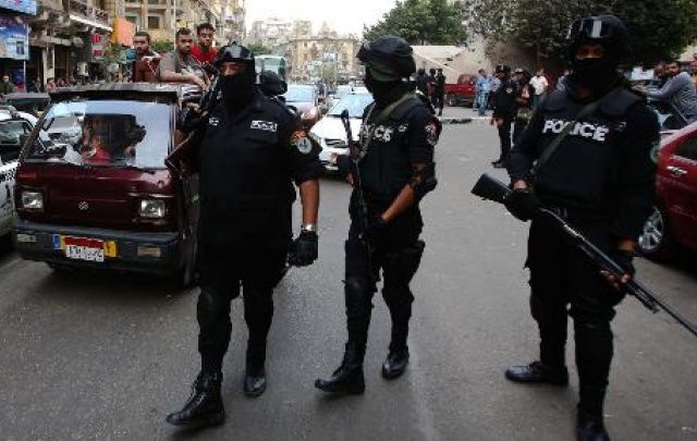 egypt-police-rue_1
