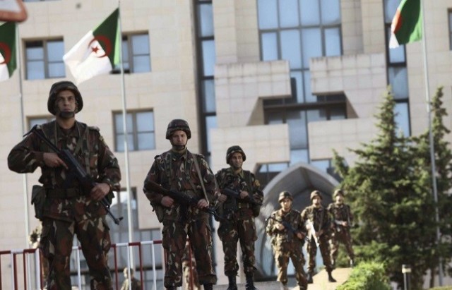 algérie جزائر  defense millitaire