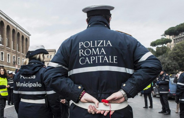 polizia-roma-capitale-vigile-vigili