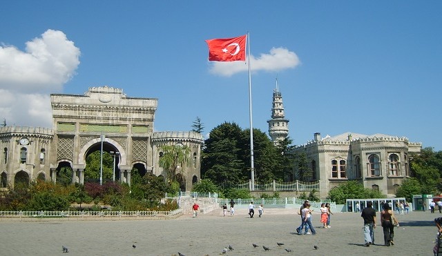 İstanbul_Üniversitesi-1