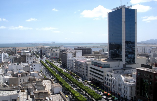 Tunis Ave Habib Bourguiba ville