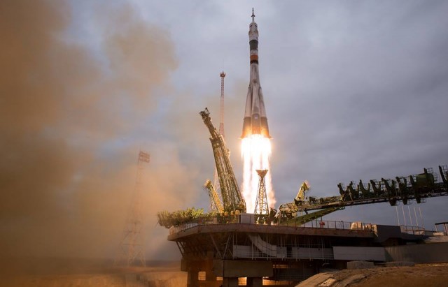 مركبة روسية تلتحم بمحطة الفضاء الدولية