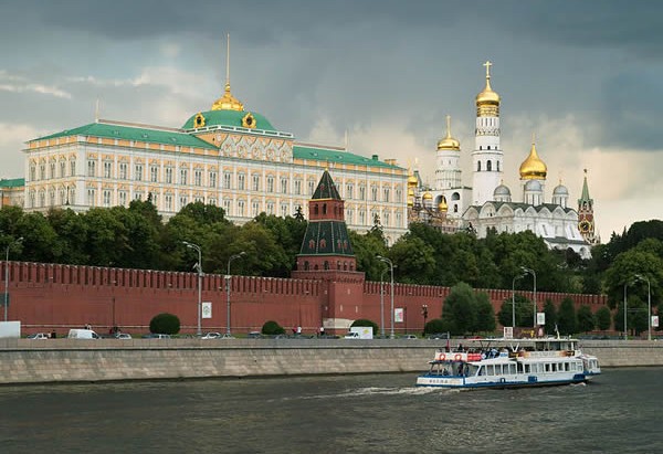 kremlin-in-moscow