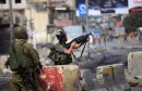 قوات الاحتلال تصيب عشرات الفلسطينيين وتعتقل 23 في الضفة والقدس المحتلة