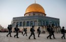 لقوات الإسرائيلية تعتقل مصلين من ساحات المسجد الأقصى