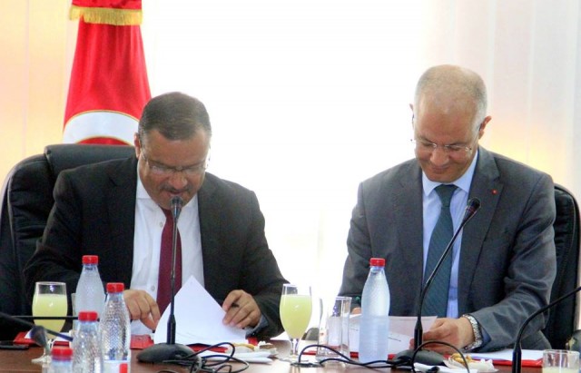 إمضاء اتفاقية شراكة بين وزارتي الصحة والفلاحة لمقاومة حمى غرب النيل