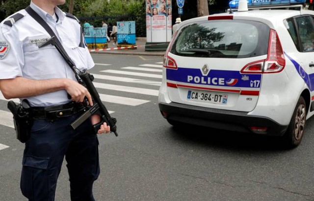 نشر 2900 من أفراد الشرطة الفرنسية بحثا عن اللص الشهير رضوان فايد