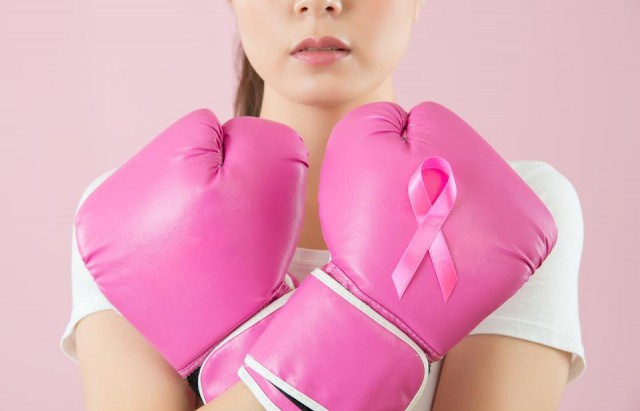 اتبعي هذه الخطوات الـ6 لتقي نفسك من سرطان الثدي