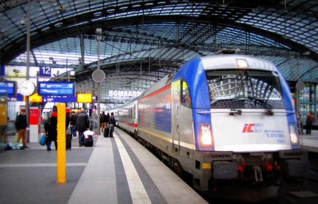 ألمانيا تعطل حركة القطارات جراء إضراب الشركة المشغلة