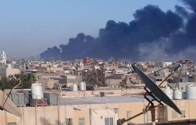قتيل و5 جرحى بتفجير انتحاري استهدف مقر الخارجية الليبيبة في العاصمة طرابلس