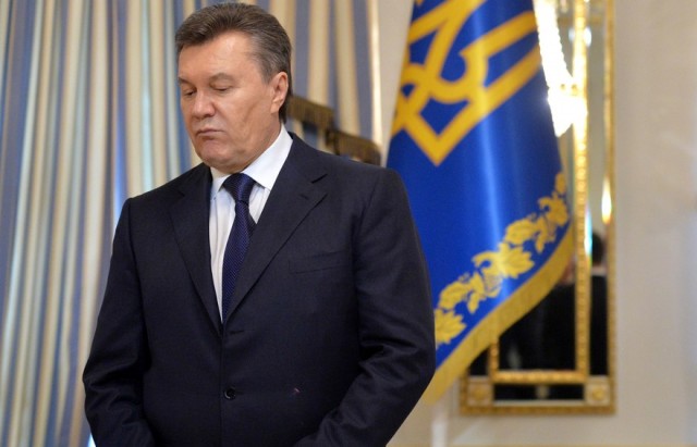 محكمة في كييف تقضي  بحبس الرئيس الأوكراني السابق والهارب فيكتور بانوكوفيتش بتهمة "الخيانة العظمى".
