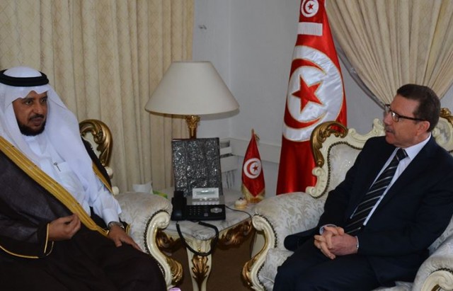 الأمين المساعد لرابطة العالم الإسلامي يثمن دور علماء تونس في إثراء الثقافة العربية الإسلامية