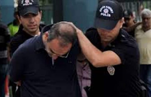 تركيا تعتقل المئات من موظفي الخارجية بهذه التهمة