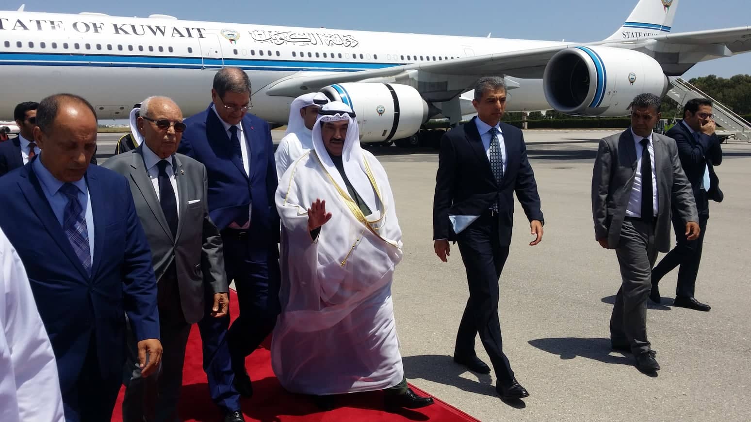 وصول ممثل أمير الكويت لحضور مراسم تشييع جثمان الباجي قايد السبسي‎