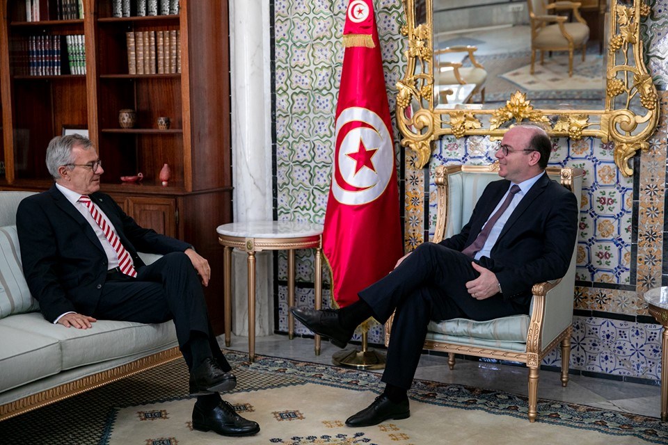 رئيس الحكومة يستقبل سفير المانيا بتونس